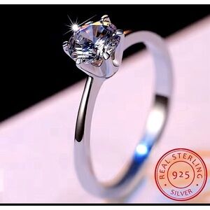 NEW 1ct Solitaire‎ Platinum Silver Simulated Diamond Engagement Ring, Size 6